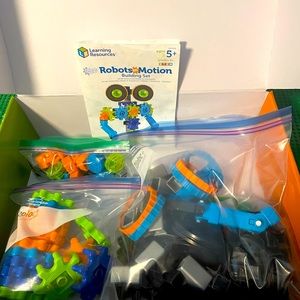 Robots In Motion 163 pieces